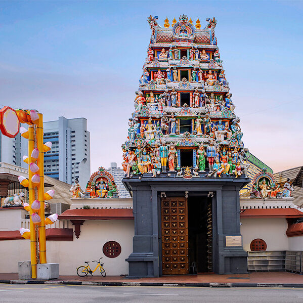 Sri Mariamman Temple, singapore learning journey, race and religion tour